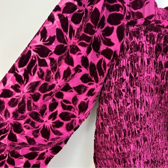 NWT Torrid Velvet Smocked Blouson Sleeve Cropped Ruched Wine/Plum Top Size 2X - Picture 8 of 15